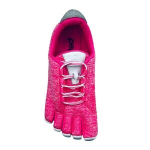Peluva Strand Women's Barefoot Five-Toe Lightweight Sport Sneakers Size 8 (PINK)